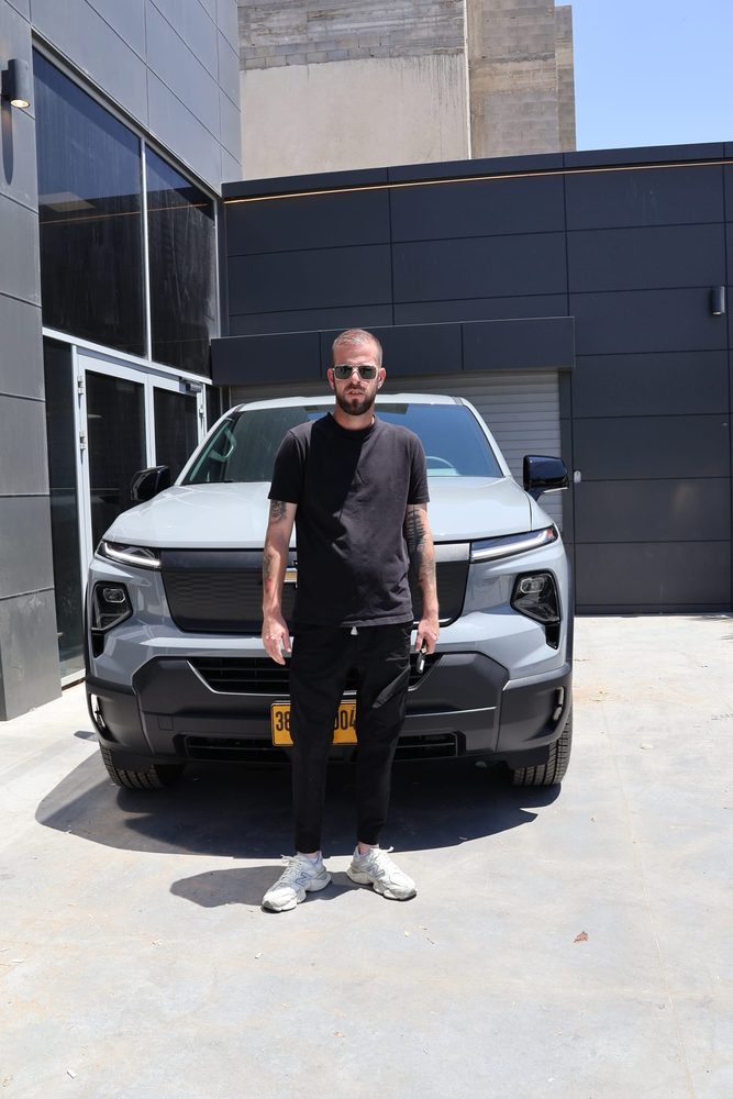 לקוח EV+
