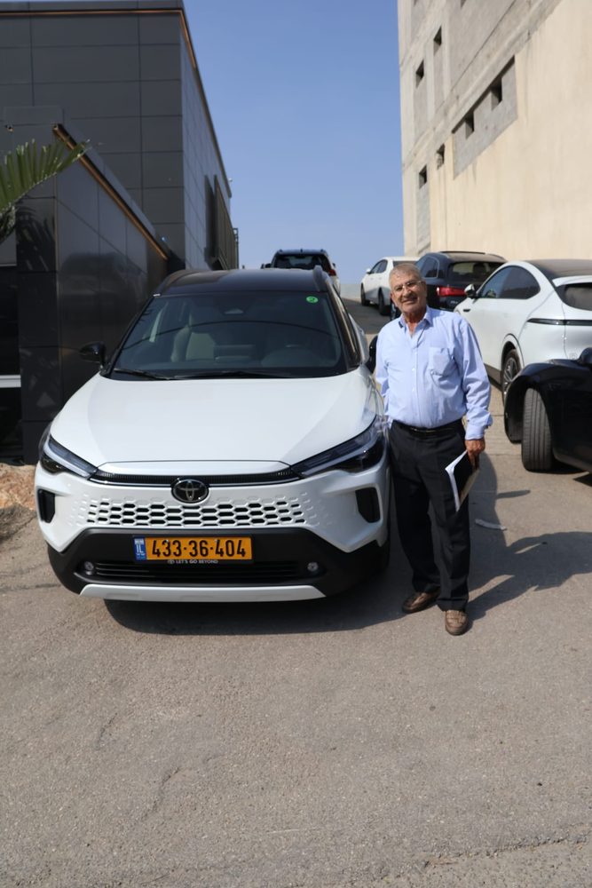 לקוח EV+